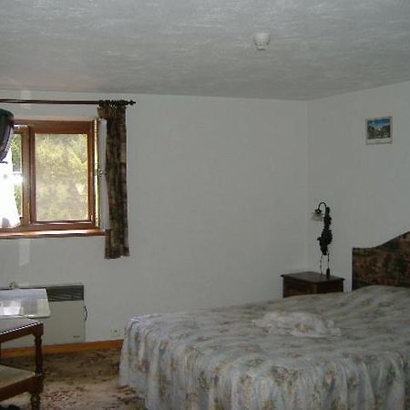 Hostellerie La Sapiniere Vresse-sur-Semois Quarto foto